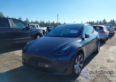 2022 Tesla Model Y Long Range Dual Motor All-Wheel Drive from USA, damaged, VIN 7SAYGAEE9NF522419